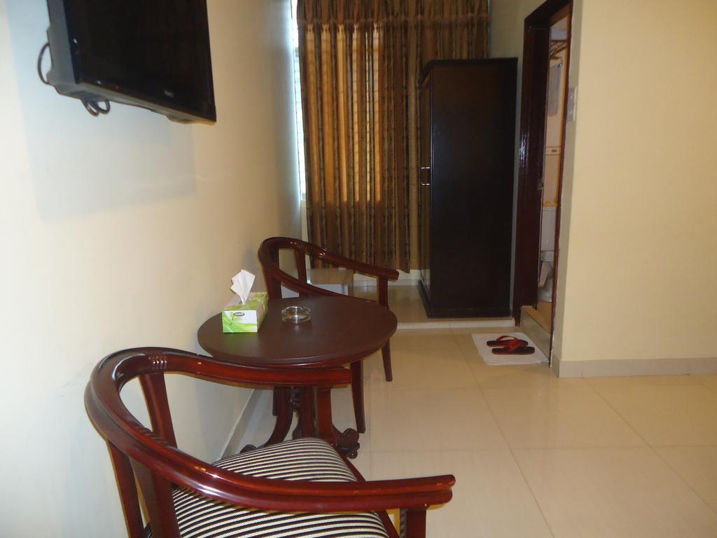 Executive Residence Chittagong Exterior photo